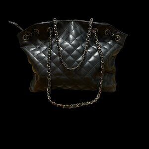 Black Quilted Texture Shoulder Bag w/ Chain Strap Detail